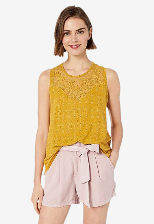 Applique Yoke Tank